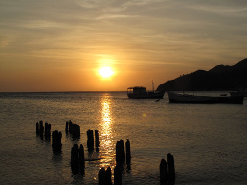 Susnset Taganga, Colombia